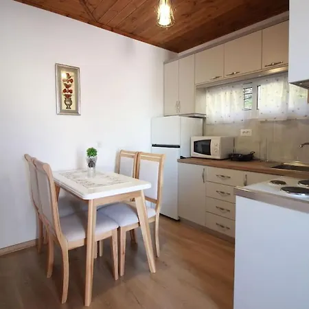 Emblematic House 3 Apartment Gjirokaster Exterior photo